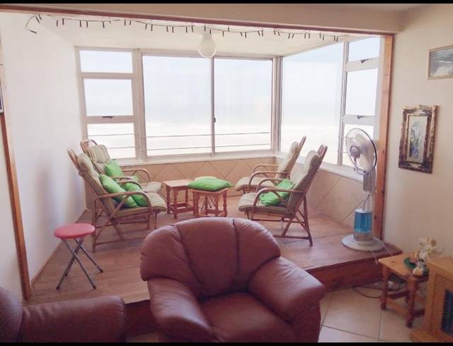 2 BEDROOM APARTMENT FOR SALE IN WARNER BEACH